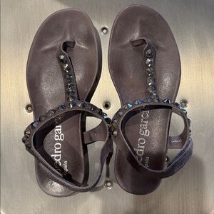 Pedro Garcia, Judith sandals